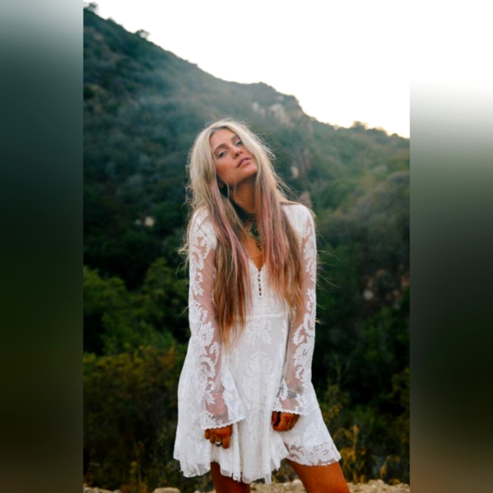 Free People Ivory Lace Long Sleeve Reign on Me Mini Dress Size 4 - Picture 2 of 4